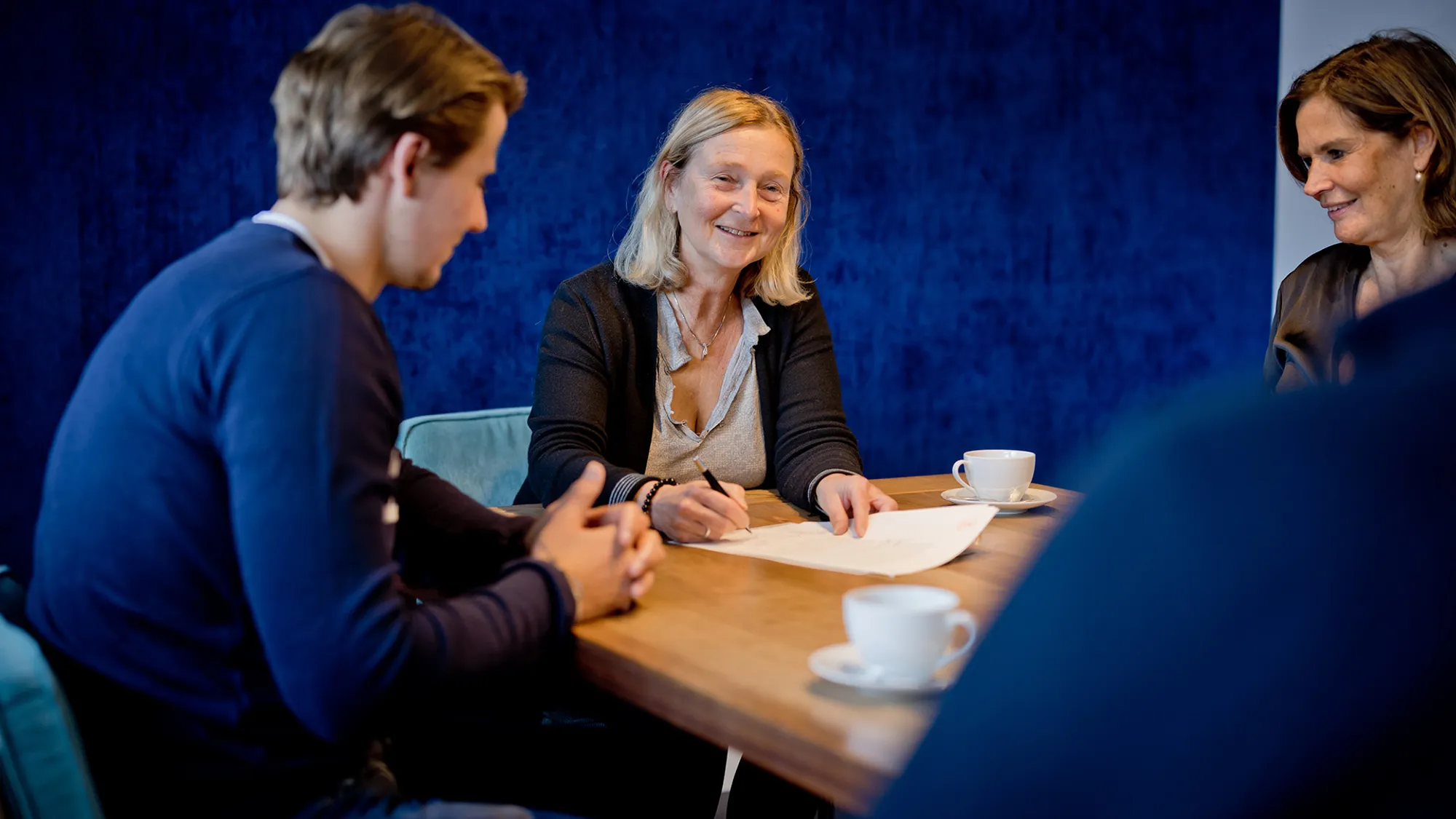 stel bespreekt samenlevingscontract met notaris